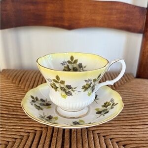 Vintage Royal Albert Floral Teacup and Saucer from Horizon series green yellow